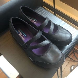 Skechers relaxed fit Mary Janes size 9